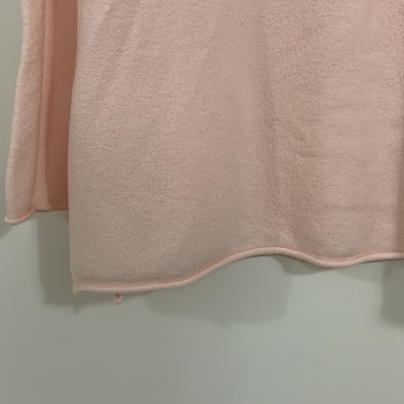 FRENCH CONNECTION size M pink off-the-could shoulder sweater blouse, a loose - Picture 8 of 10